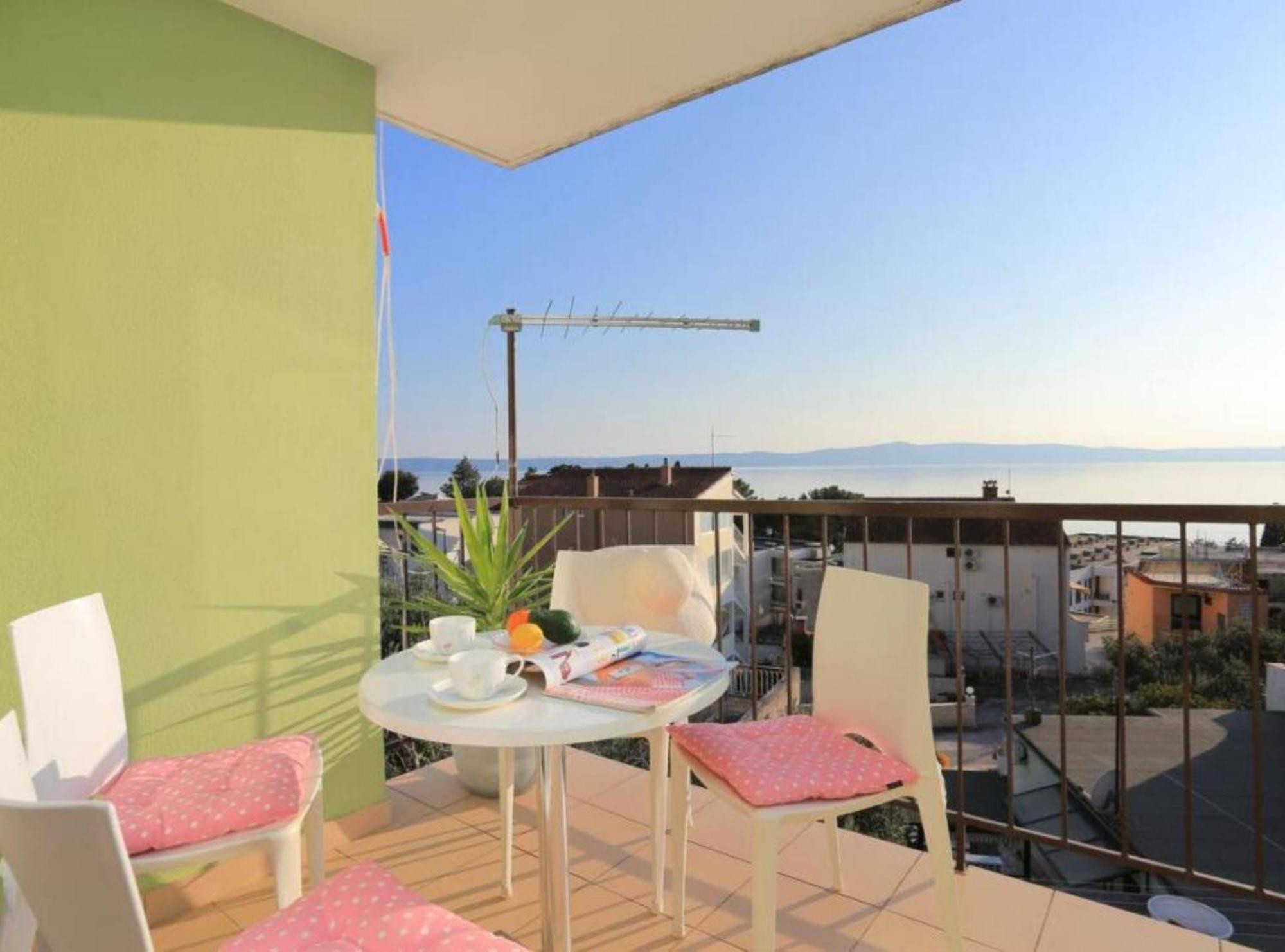 Apartments Roscic Podgora Exterior photo